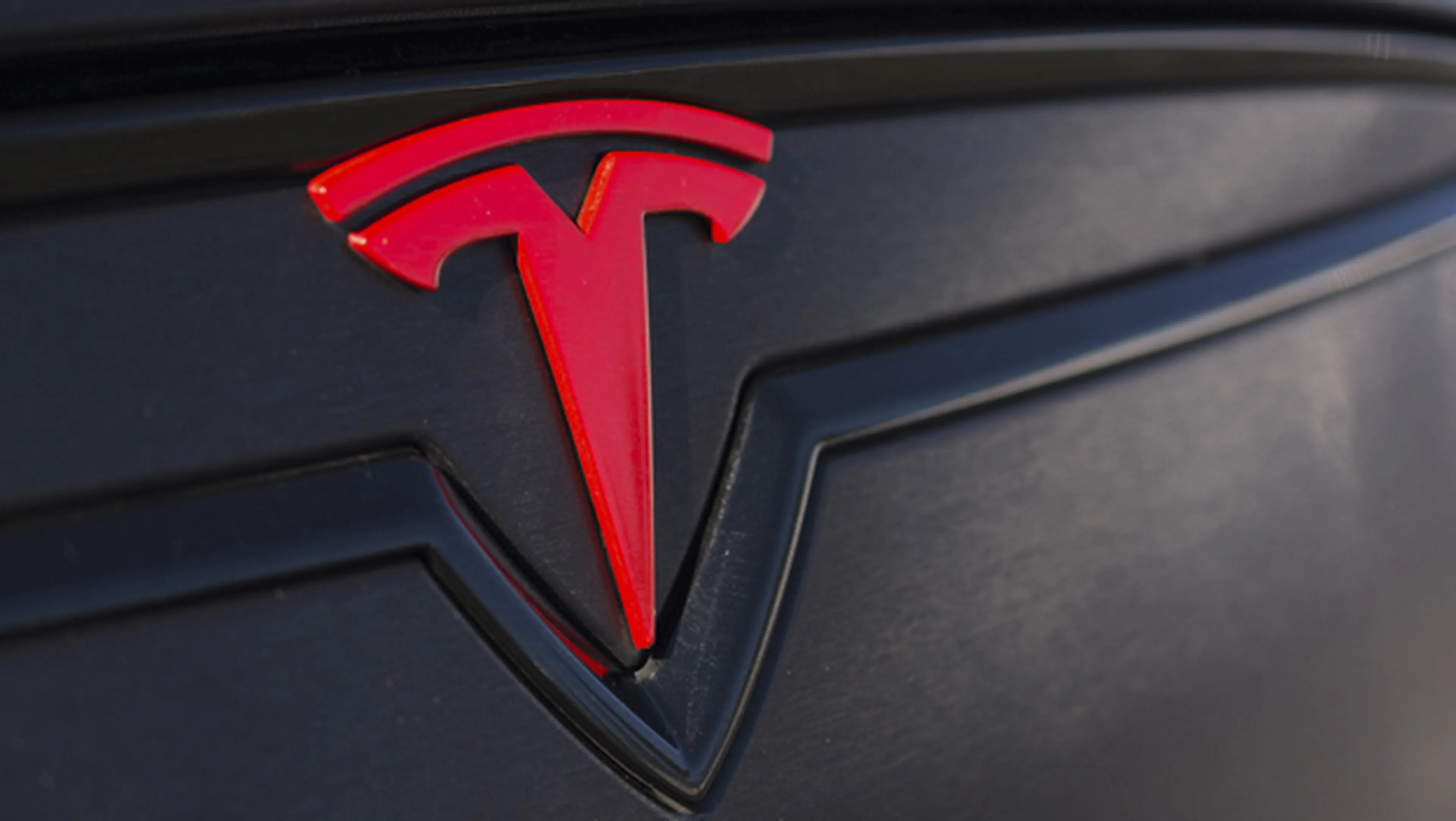 logo tesla